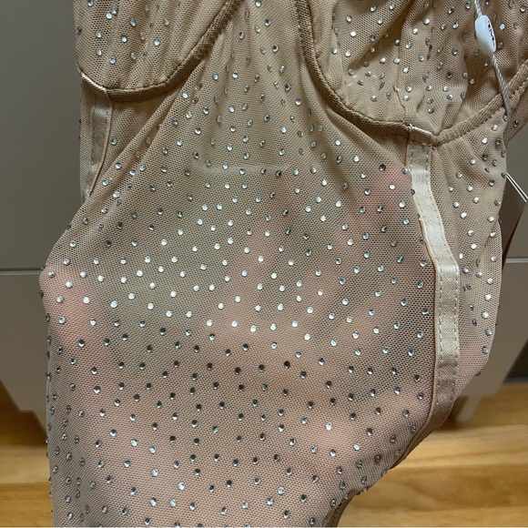 TIGER MIST NUDE SPARKLY BODYSUIT - Picture 3 of 3